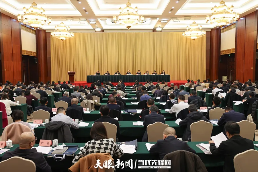 Screenshot 2025-03-04 at 16-49-28 640（WEBP 图像，，，900x600 像素）.png