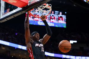 昨日狂射22记三分！阿德巴约：我一直想成为一个三级得分手_24直播网