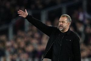 世体：巴萨本赛季主场17胜1负，，，，，唯逐一场失利是不敌巴黎_24直播网