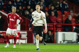 涅槃归来！28岁曹圭成欧联制胜爆冷森林 术后熏染暴瘦28斤伤缺1年_24直播网