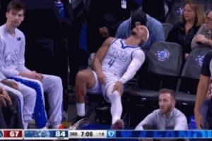 幸亏没事继续打！萨格斯追防与萨尔对膝盖受伤下场_24直播网