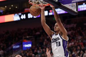 国王官方：基根·穆雷两周后重新接受评估 德文·卡特逐日视察_24直播网