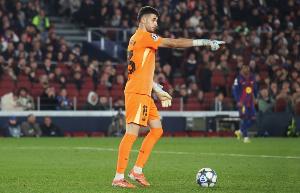 每体：霍安·加西亚将首发出战塞维利亚，，，亚马尔周六加入所练_24直播网