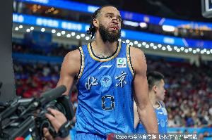 保存感十足！麦基半场出战6分钟 2中2孝顺5分1板1助1断1帽_24直播网