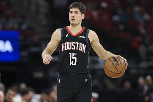 差别不大！本赛季谢泼德登场时火箭防守效率值113.9 下场时113.4_24直播网