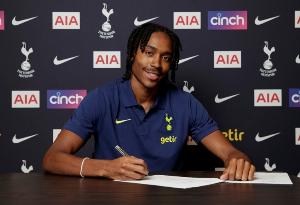 斯彭斯：安菲尔德拿分意义非凡，，，，，里沙利松是热刺要害先生_24直播网