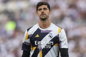 阿斯：库尔图瓦被换下因右内收肌不适，，，，，，将在马德里接受进一步检查_24直播网