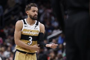 背靠背打活塞！特雷·杨/萨尔/库利巴利等人均因伤缺席！_24直播网