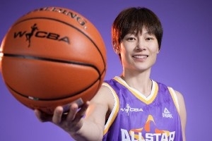 WCBA全明星定妆照第六弹——南区明星队！_24直播网