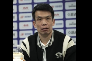 解立彬：很兴奋球队上半场的强度以及各人在季后赛展现实力的盼愿_24直播网