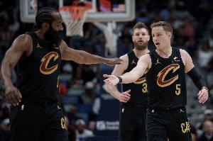 梅里尔：我们近几场防守完全不达标 必需找回应有的防守水准_24直播网