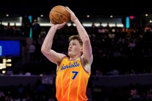 新秀榜：克尼佩尔居首 弗拉格&埃奇库姆排列二三位 哈珀升至第四_24直播网