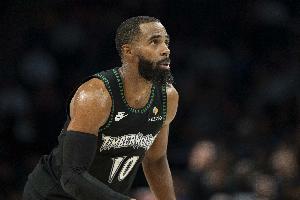 芬奇谈把康利移出轮换：最难做的决议之一 这简直天理难容_24直播网