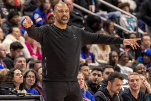 火箭加时领先13分被森林狼15-0逆转！解说：这场球太…太笼统了_24直播网