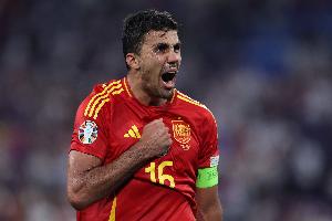 罗德里谈天下杯：我们把每场角逐当决赛，，，西班牙是争冠步队之一_24直播网