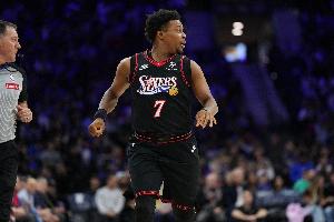 三人组团?现在同盟共有3人年岁40+：洛瑞、吉布森、詹姆斯_24直播网