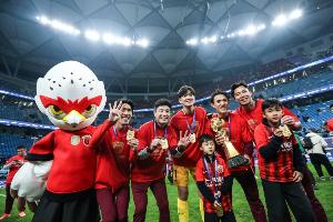 去年中超观赛人次达618.1万人次，，，，，，门票收入达6.4亿元_24直播网