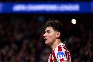 马卡：马竞准备续约阿尔瓦雷斯 巴萨对他的想法和判断不会改变_24直播网