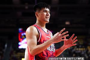 戏份未几！陈国豪替补20分钟 4中1拿3分1板1助&2失误 正负值-16_24直播网