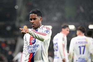 练级！19岁恩德里克外租14场6球5助身价升至3500万，，，，巅峰曾6000万_24直播网