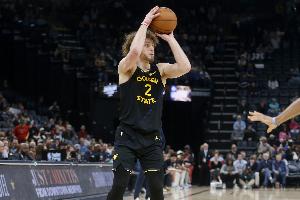 波杰谈一连3场20+：就是多去造罚球 我从巴特勒那里学到了许多_24直播网