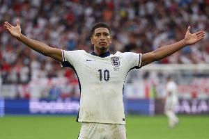 记者：英格兰必需确立贝林厄姆焦点职位，，，，，否则是最大自毁长城行为_24直播网