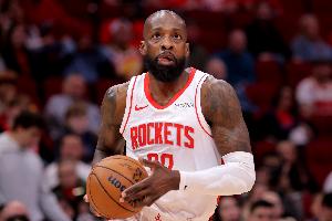 乌度卡谈杰夫·格林精彩压哨：他总能进这种球 说明他随时准备着_24直播网