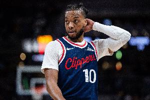 如鱼得水！加兰已往5场场均25分2板8助 稳进180俱乐部_24直播网