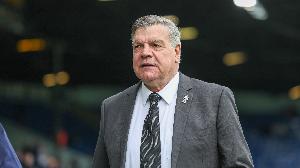 墨菲：阿勒代斯知道怎样取得效果，，，，但他去热刺不太现实_24直播网