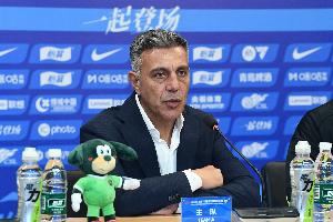 罗斯·阿洛伊西：与弟弟交流许多，，，听说成都那里的牛蛙味道很不错_24直播网