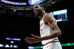 怎样应对严密防守？？？KD：增强反抗&放慢节奏 我拿到球就任我支配了_24直播网