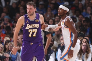 王牌对王牌！东契奇VS亚历山大通例赛战绩6胜8负 季后赛4胜2负_24直播网