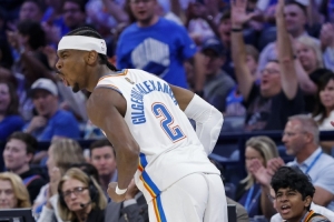 阿里纳斯：SGA的攻防双向体现已比肩乔丹&科比 文班的进攻还差点_24直播网