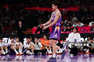 媒体人：只有把WCBA从外助淘金场本土练兵场 才华服务于中国女篮_24直播网