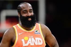 托底的神?哈登再次锁定季后赛！个人生涯17个赛季从未缺席！_24直播网