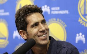 队记：独行侠仍然有意前勇士总司理迈尔斯 但不确定后者是否会来_24直播网