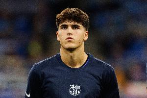 世体赞美库巴西：展现出与年岁不符的成熟和向导力，，，，，，勉励亚马尔_24直播网