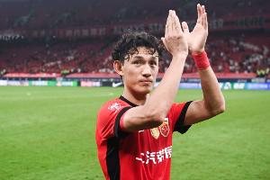 完成绝杀！记者：对王燊超再多的溢美之词似乎都显得多余_24直播网