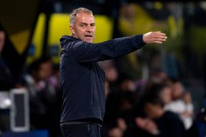 弗里克：希望看到全员加入防守和进攻 奥尔莫将会再次出任伪九号_24直播网