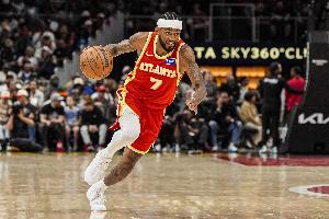 强！亚历山大-沃克最近3场场均29.7分 投篮掷中率60.8% 三分55.2%_24直播网