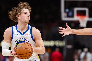 效率可以！波杰姆11中5得20分1板3助1断 三分6中4&罚球6中6_24直播网