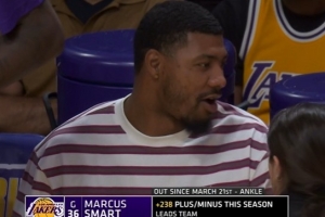 不可或缺！斯玛特本赛季总净胜分+238 领跑湖人全队_24直播网