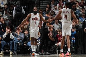 莫布里：哈登可以融入任何系统 他10次有9次会做出准确的选择_24直播网