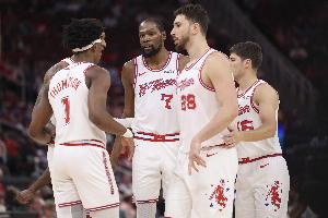 火箭冲西四？？？？？ESPN展望明日胜率：火箭高达63.7% 76人36.3%_24直播网