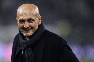 全市场网：斯帕莱蒂即将与尤文续约至2028年，，，，，，几个小时内签字_24直播网