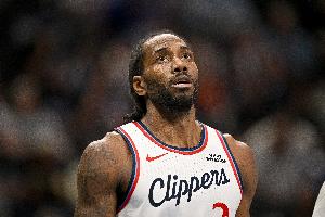 小卡谈翻开拓者：像对阵其他敌手一样 镌汰失误执行战术抓好篮板_24直播网