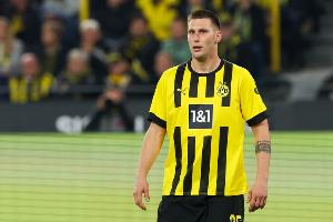 图片报曝多特薪资：聚勒1400万欧，，科贝尔、吉拉西、恩梅查1000万_24直播网