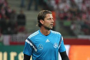 魏登费勒：纳格尔斯曼要做的是增强球员信心，，，，，而不是去质疑他们_24直播网