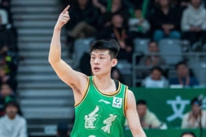 起劲了！王岚嵚12中6拿20分6板4助 小节和加时1两次罚球追平比分_24直播网