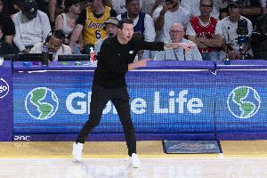 雷迪克：必需赞美队员们和事情职员 我们最终锁在了西部前四_24直播网